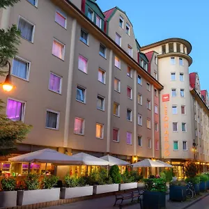 **** Hotel Leonardo Hongarije